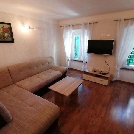 Apartment In ロヴラン エクステリア 写真